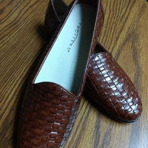 Slip on Trotters Brand Leather Shoes
